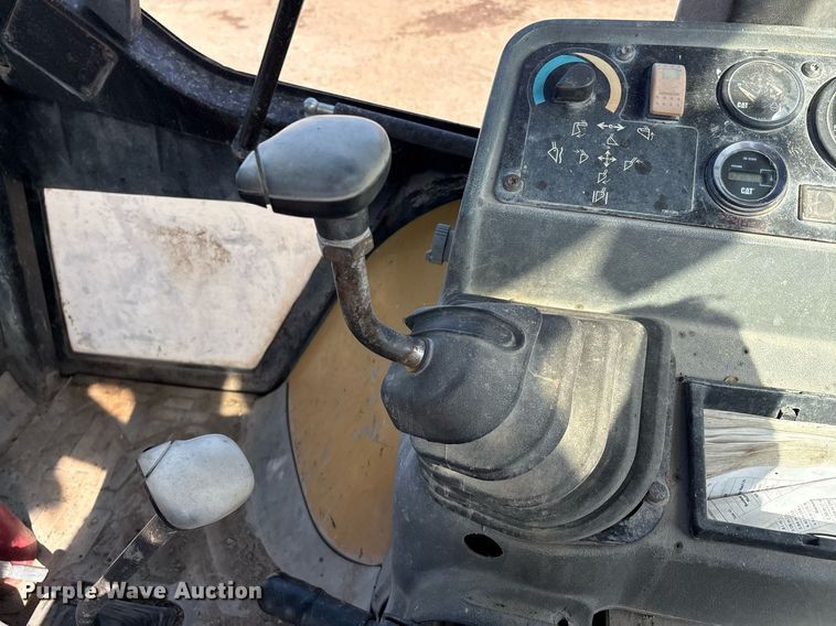 image for item EM2528 1997 Caterpillar 416C backhoe