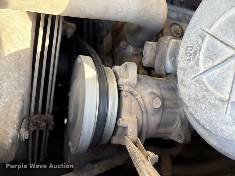 image for item EM2528 1997 Caterpillar 416C backhoe