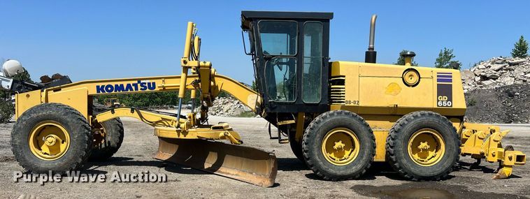 image for item EM2529 Komatsu GD650 motor grader