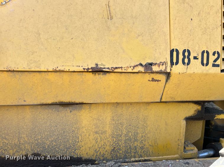 image for item EM2529 Komatsu GD650 motor grader