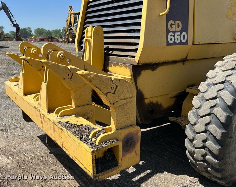 image for item EM2529 Komatsu GD650 motor grader