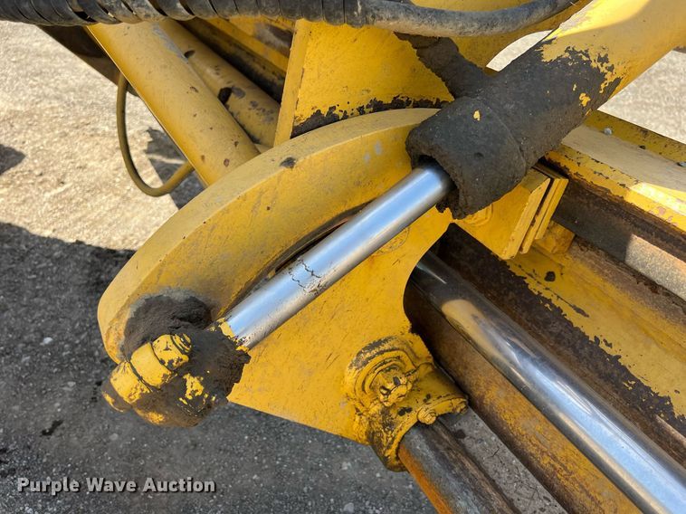 image for item EM2529 Komatsu GD650 motor grader