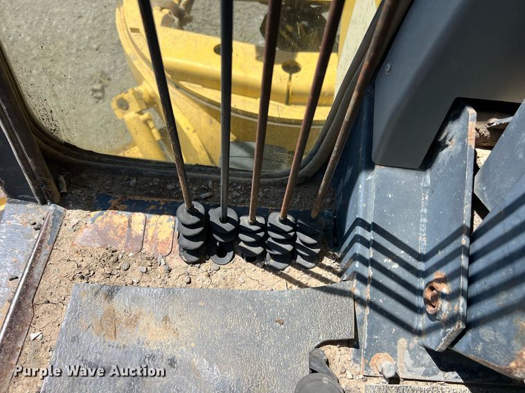 image for item EM2529 Komatsu GD650 motor grader