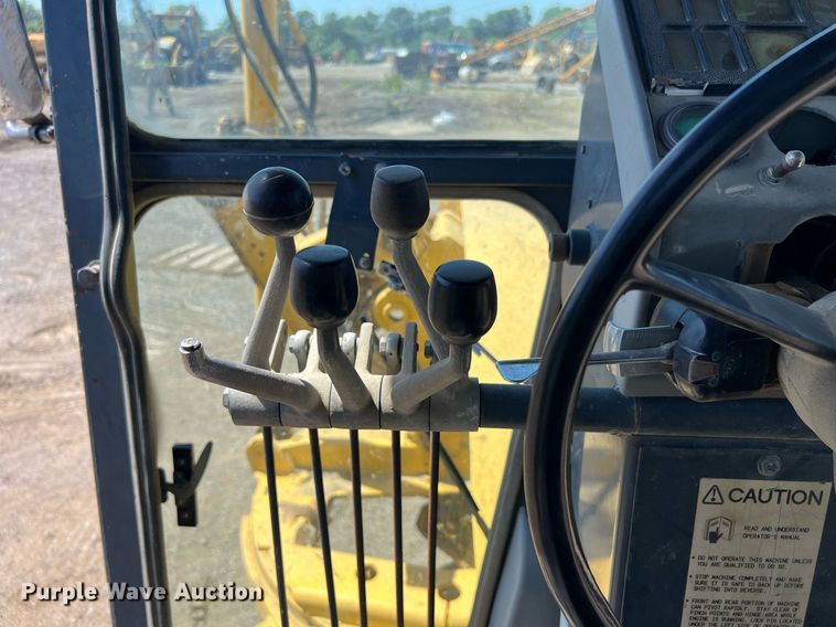 image for item EM2529 Komatsu GD650 motor grader