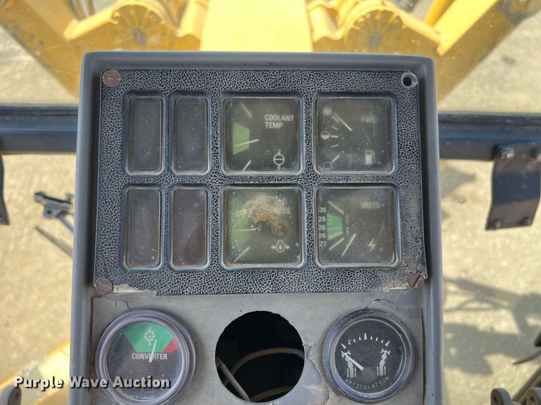 image for item EM2529 Komatsu GD650 motor grader