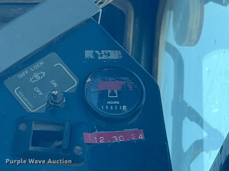 image for item EM2529 Komatsu GD650 motor grader