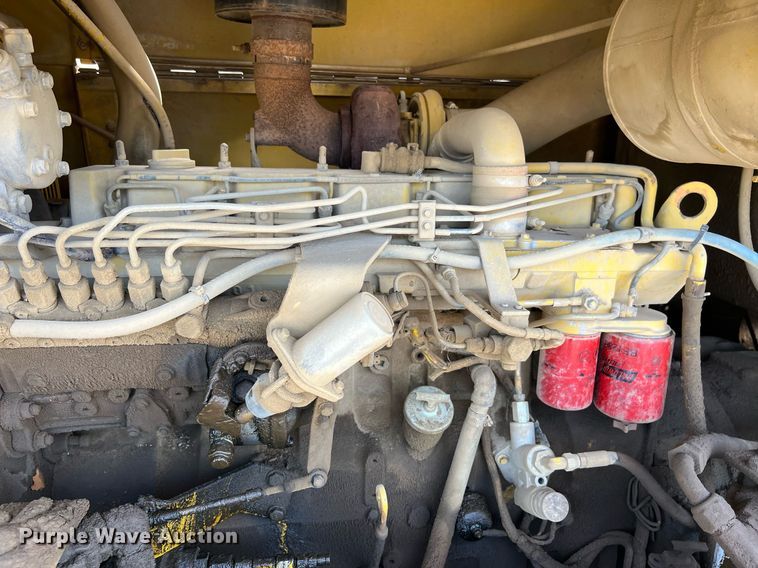 image for item EM2529 Komatsu GD650 motor grader