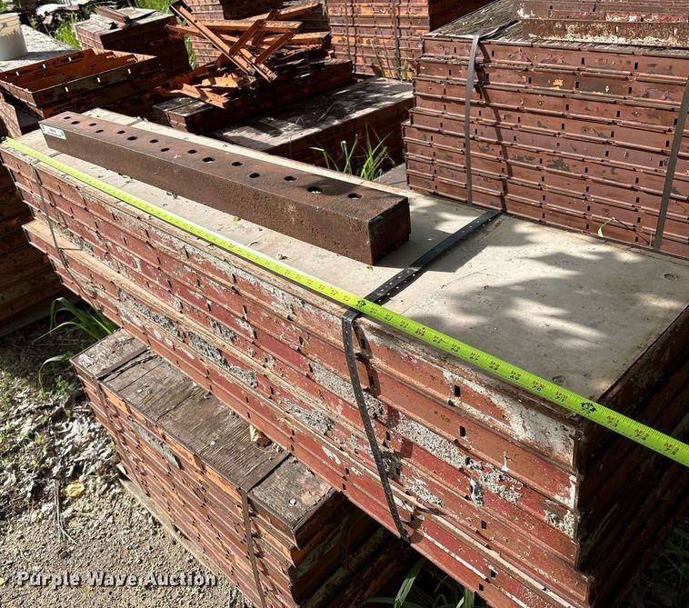 image for item EM2536 Concrete forms