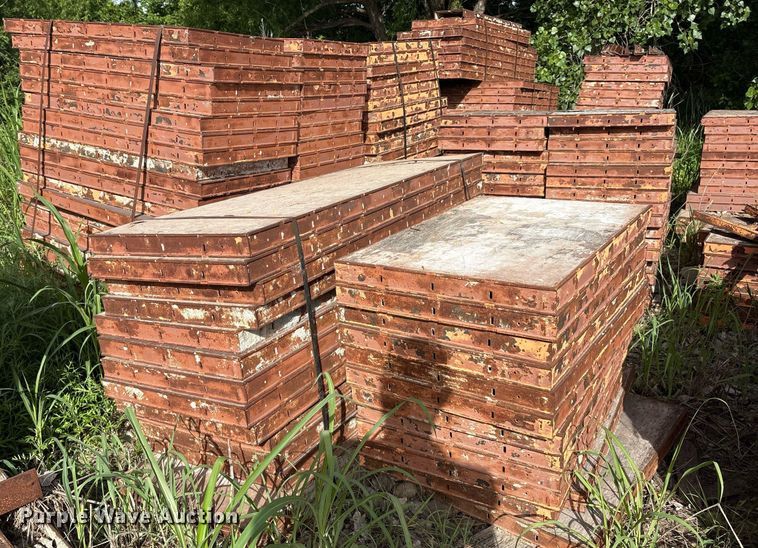 image for item EM2536 Concrete forms