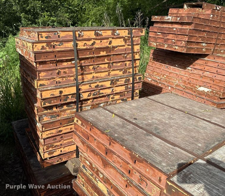 image for item EM2536 Concrete forms