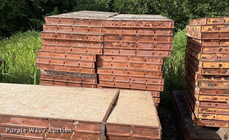 image for item EM2536 Concrete forms