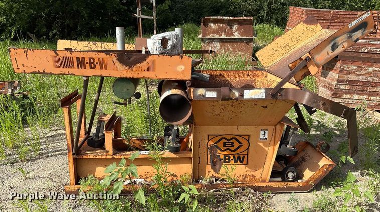 image for item EM2537 MBW curb machine