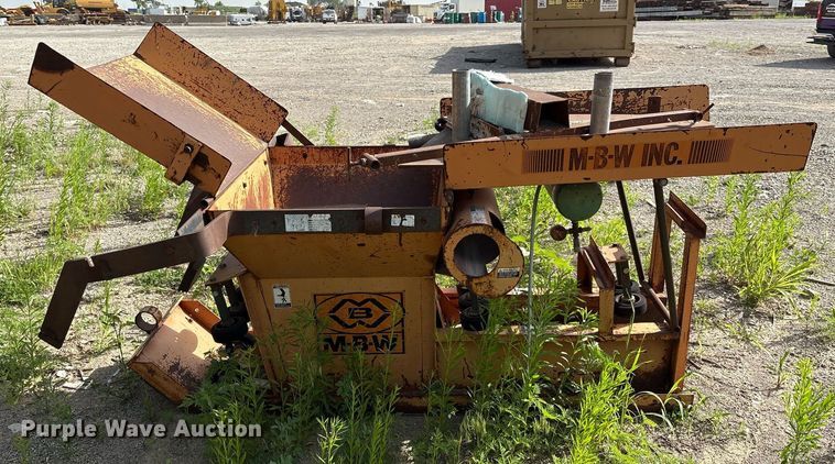 image for item EM2537 MBW curb machine