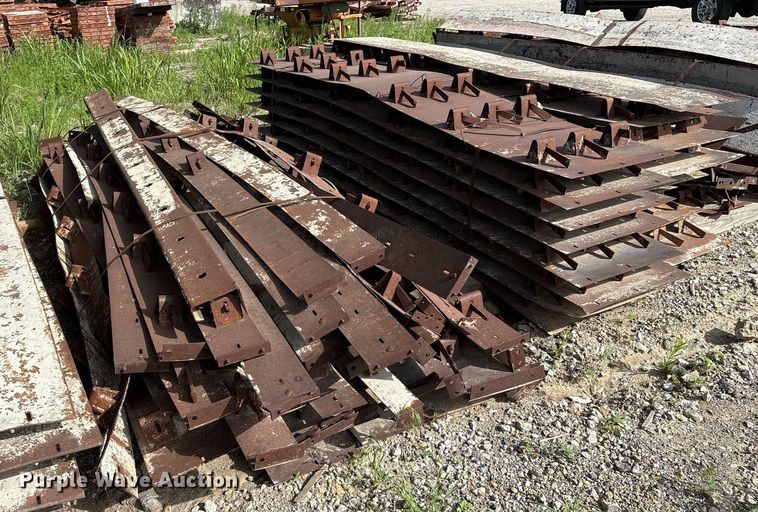 image for item EM2539 (67) concrete forms