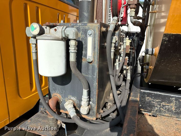 image for item EM2549 2000 International 4900 sewer jetter truck