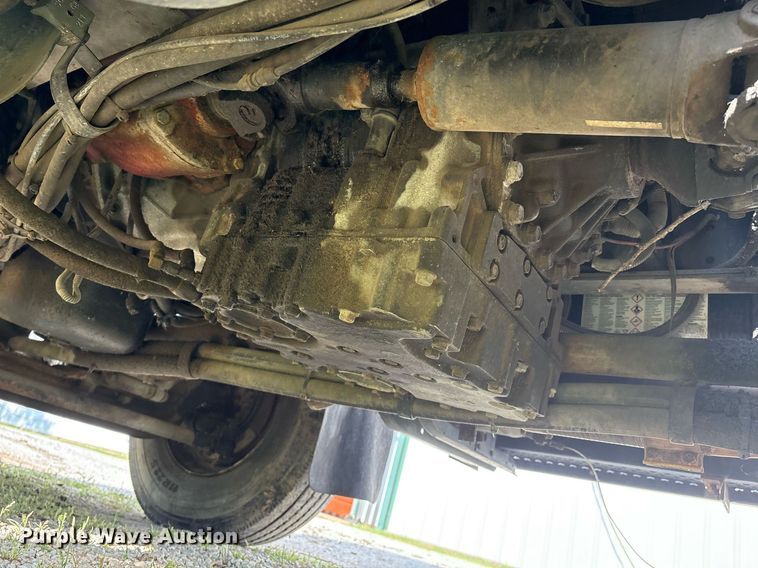 image for item EM2549 2000 International 4900 sewer jetter truck