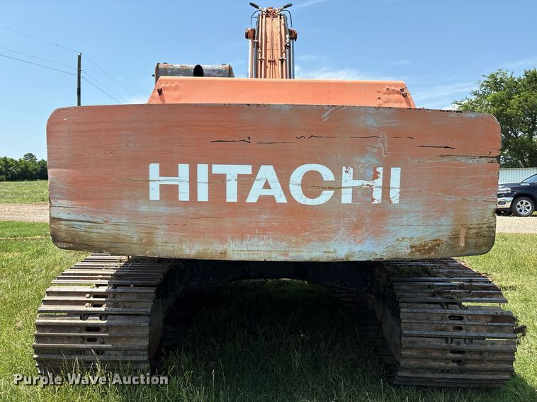 image for item EM2565 1995 Hitachi EX270LC excavator