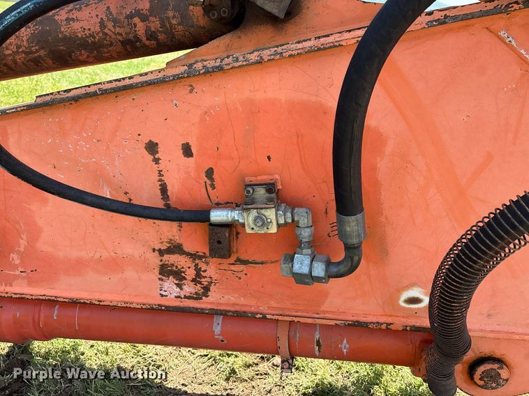 image for item EM2565 1995 Hitachi EX270LC excavator