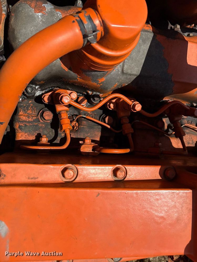 image for item EM2565 1995 Hitachi EX270LC excavator