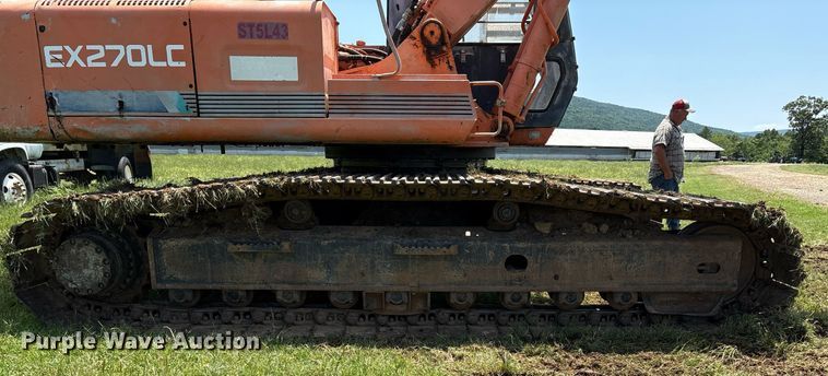 image for item EM2565 1995 Hitachi EX270LC excavator