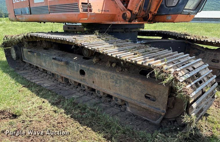 image for item EM2565 1995 Hitachi EX270LC excavator