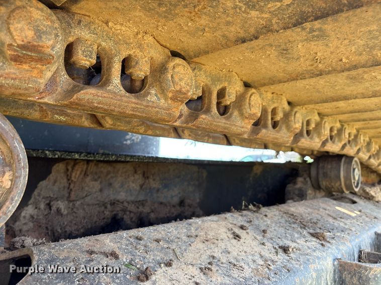 image for item EM2565 1995 Hitachi EX270LC excavator