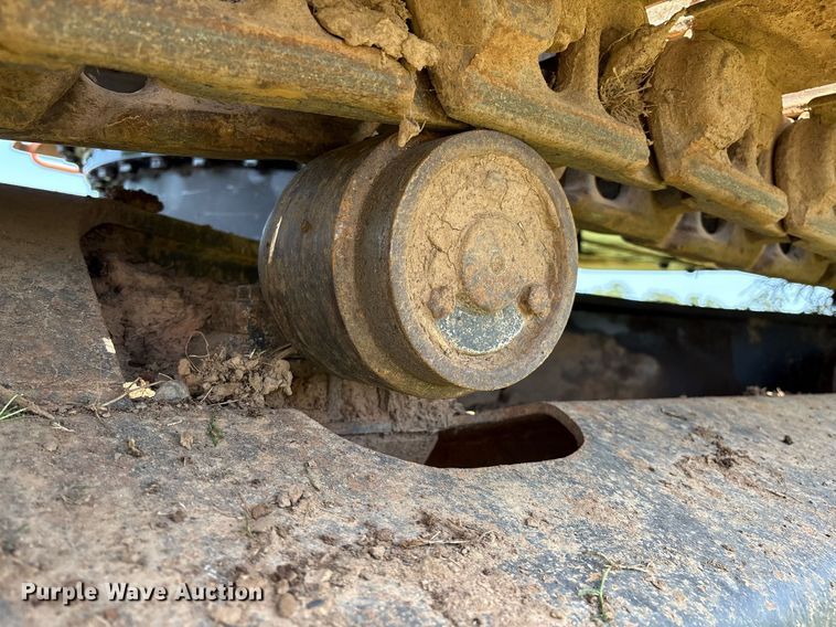 image for item EM2565 1995 Hitachi EX270LC excavator