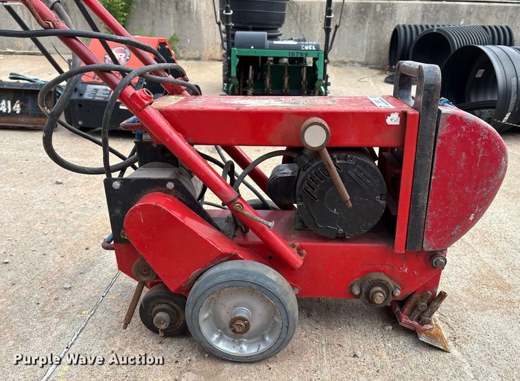 image for item EM2572 Taylor Tools 464-R floor stripper