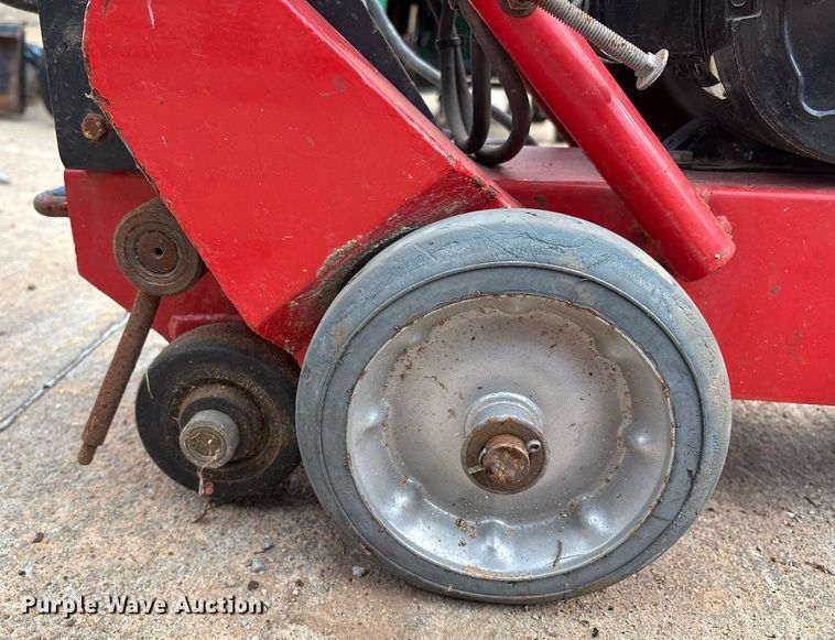 image for item EM2572 Taylor Tools 464-R floor stripper