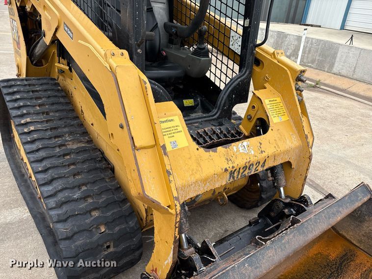 image for item EM2573 2019 Caterpillar 259D3 tracked skid steer loader