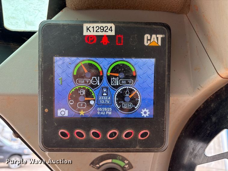 image for item EM2573 2019 Caterpillar 259D3 tracked skid steer loader