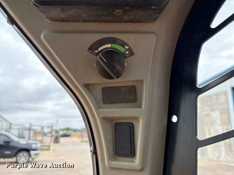 image for item EM2573 2019 Caterpillar 259D3 tracked skid steer loader