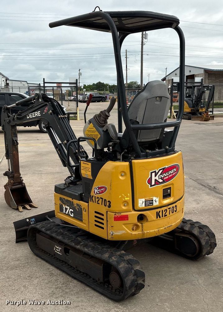 image for item EM2574 2019 John Deere 17G mini excavator