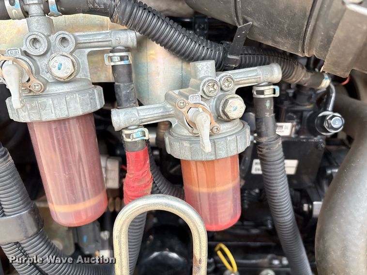 image for item EM2574 2019 John Deere 17G mini excavator