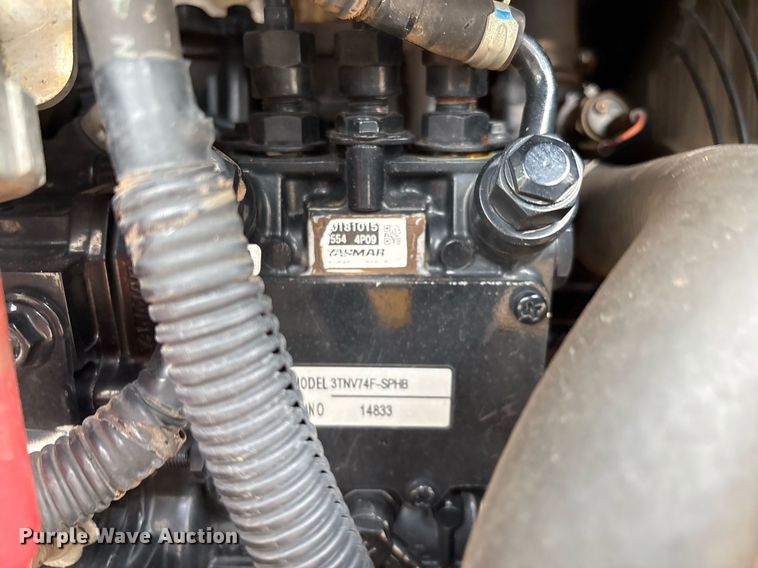 image for item EM2574 2019 John Deere 17G mini excavator