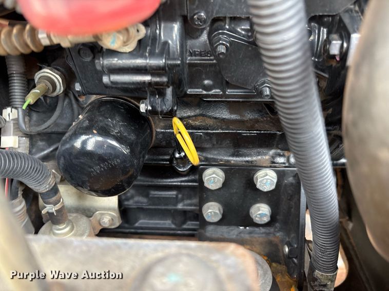 image for item EM2574 2019 John Deere 17G mini excavator