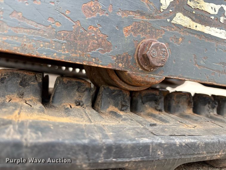 image for item EM2574 2019 John Deere 17G mini excavator