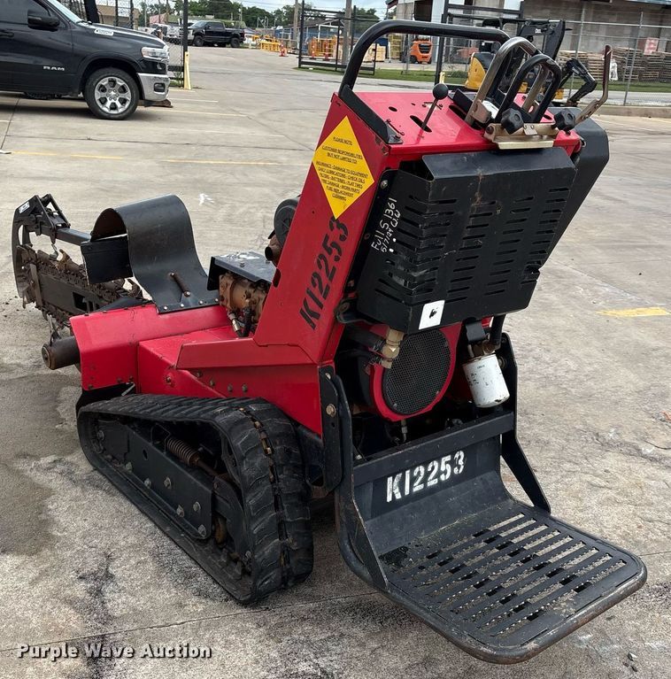 image for item EM2575 Barretto trencher