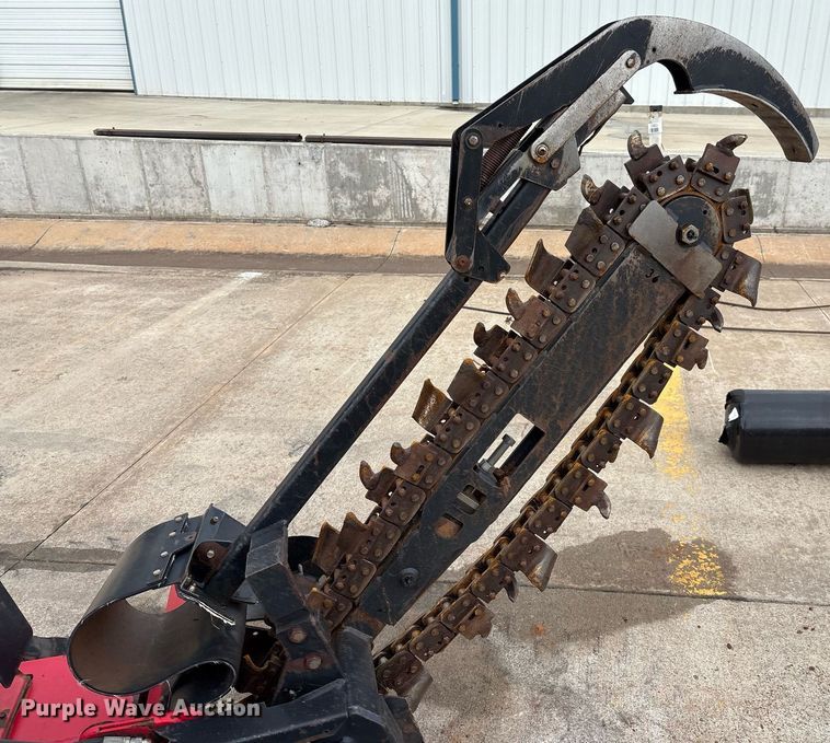 image for item EM2575 Barretto trencher