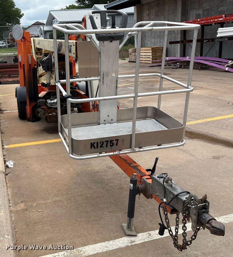 image for item EM2576 2019 JLG T500J boom lift