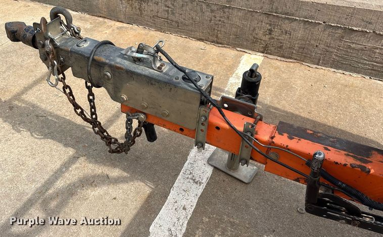 image for item EM2576 2019 JLG T500J boom lift