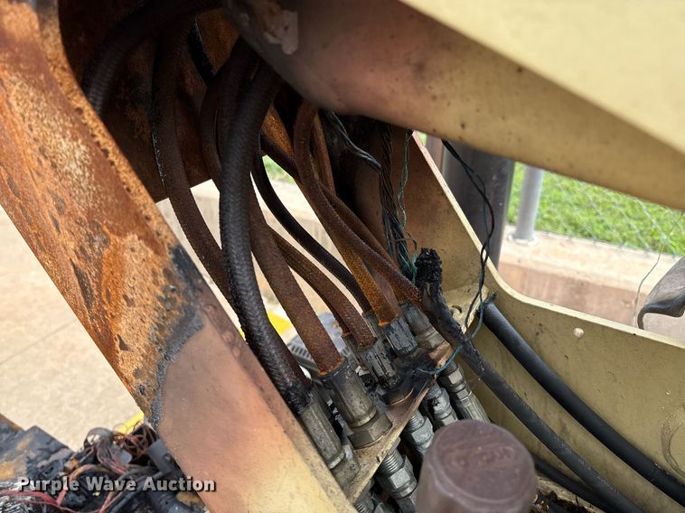 image for item EM2576 2019 JLG T500J boom lift