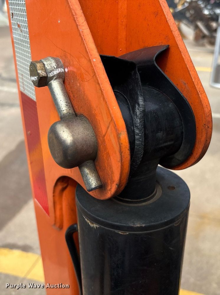 image for item EM2576 2019 JLG T500J boom lift