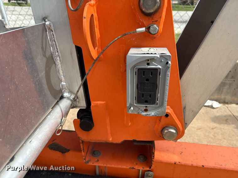 image for item EM2576 2019 JLG T500J boom lift