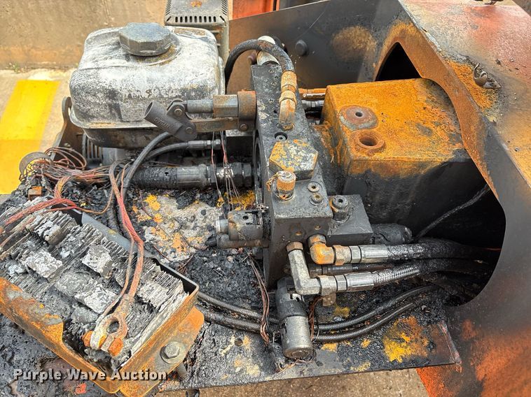 image for item EM2576 2019 JLG T500J boom lift