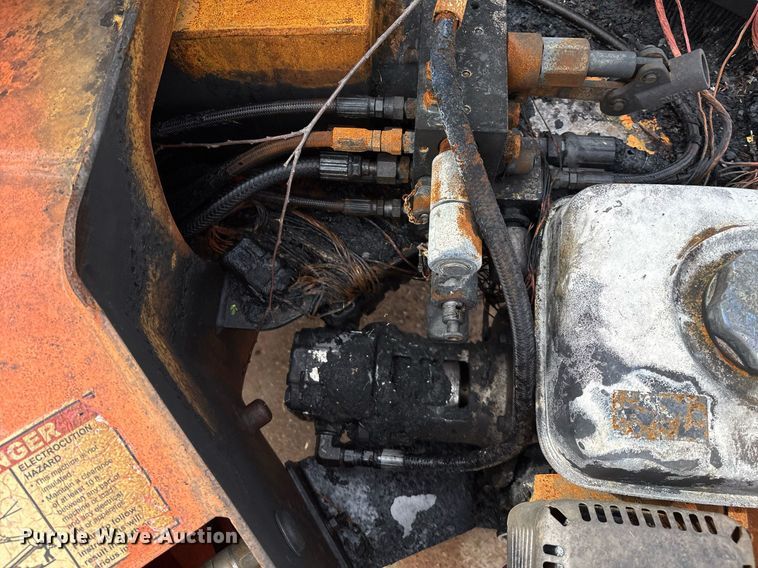 image for item EM2576 2019 JLG T500J boom lift