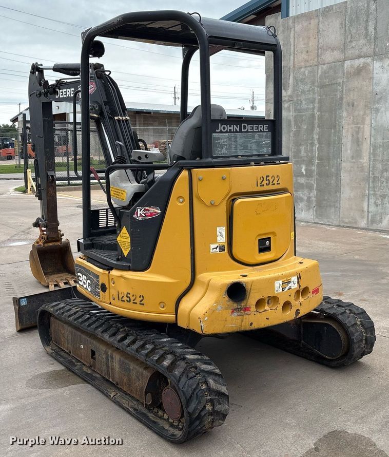 image for item EM2578 2019 John Deere 35G mini excavator