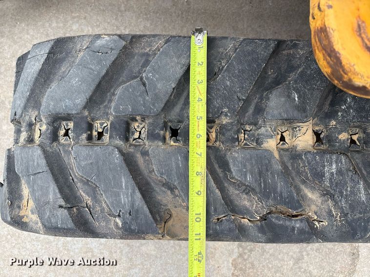 image for item EM2578 2019 John Deere 35G mini excavator