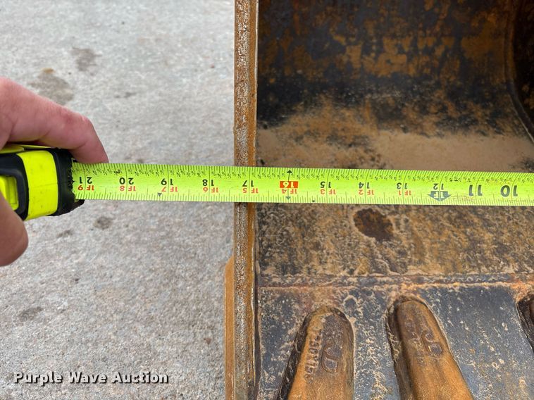 image for item EM2578 2019 John Deere 35G mini excavator