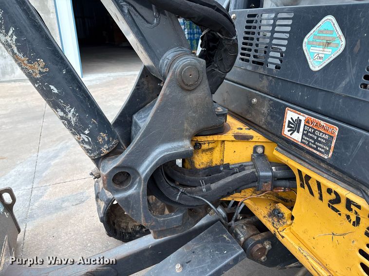 image for item EM2578 2019 John Deere 35G mini excavator